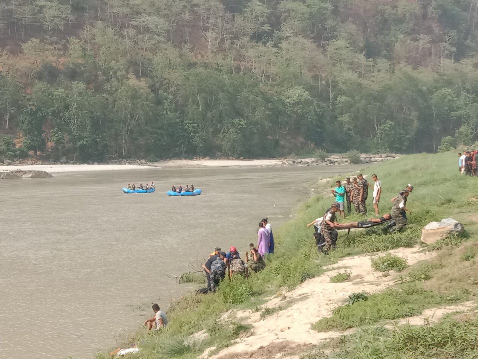 त्रिशूली नदीले बगाएका, पहिराेमा परेकालाई बचाउन पुर्व अभ्यास्