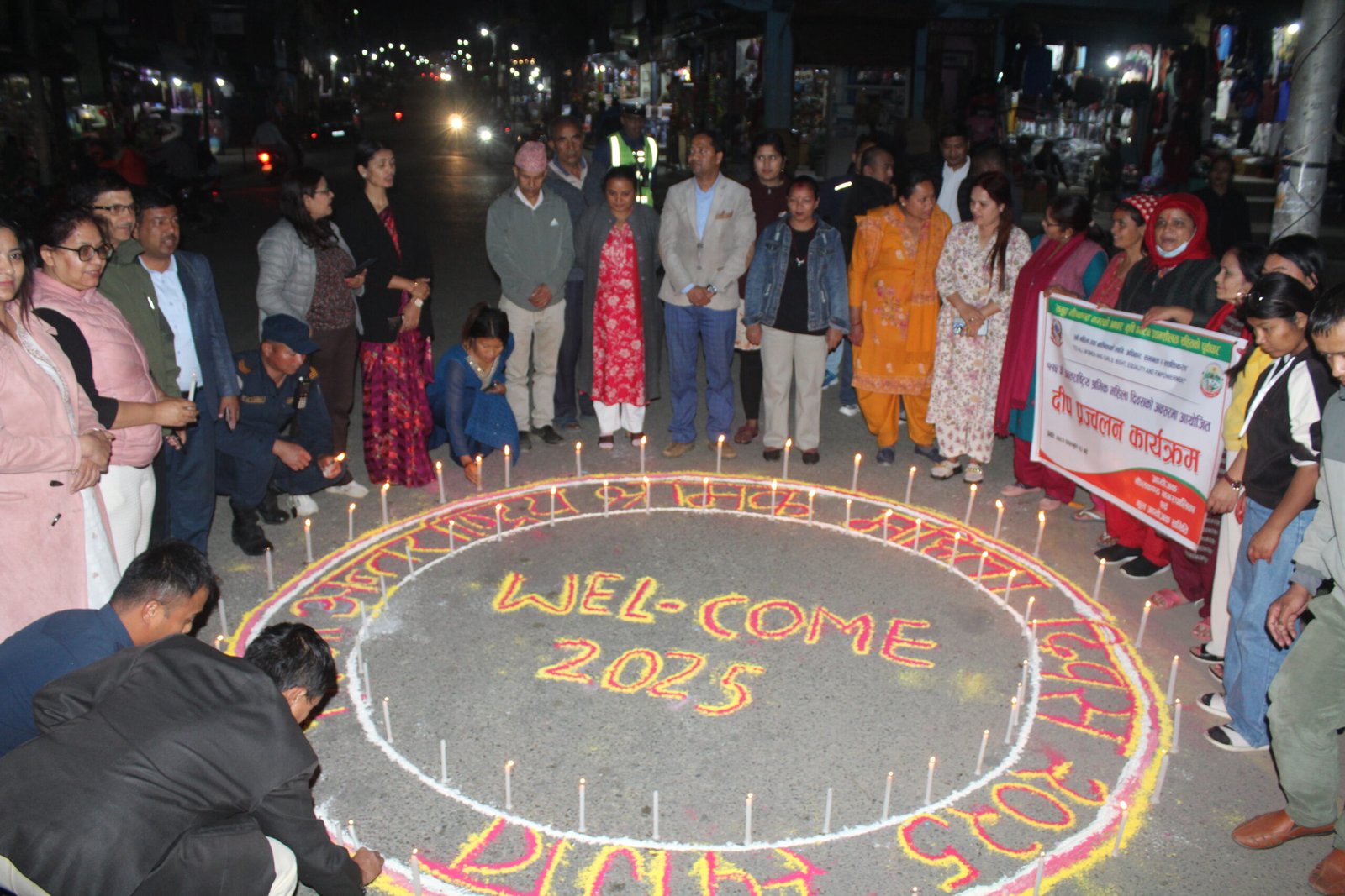 श्रमिक महिला दिवसको स्वागतमा धादिङबेसीमा  दिप प्रज्ज्वलन