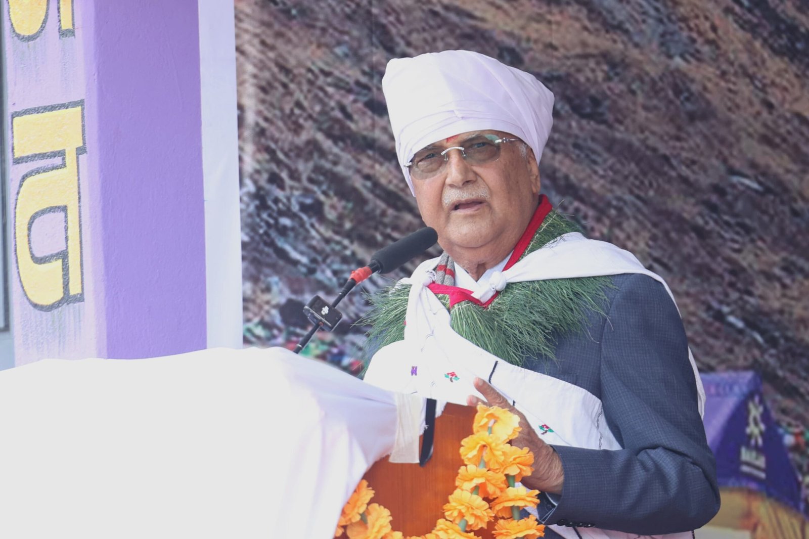 पर्वतारोहण र हिमाल आरोहणलाई सहज बनाउन सरकारले काम गरिरहेको छ ः प्रधानमन्त्री ओली