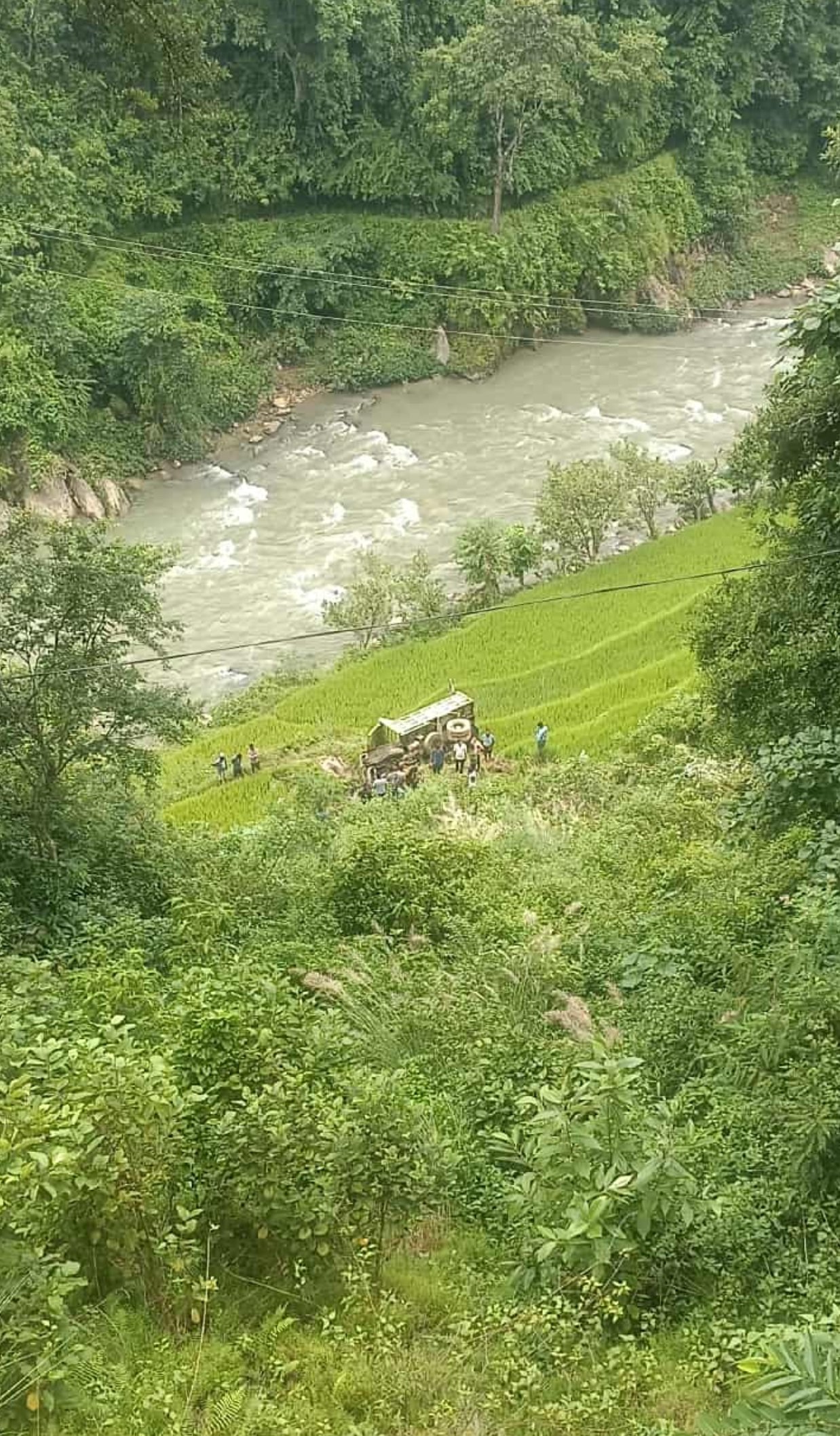 टिपर दूर्घटनामा चालकको मृत्यु