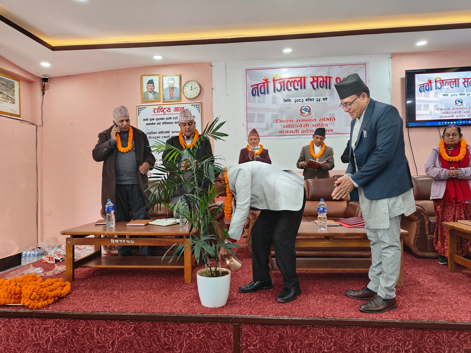 नितिकाे आधारमा विकास गर्नुपर्ने आन्तरिक मामला तथा कानून मन्त्री अधिकारीकाे जाेड