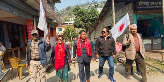 भूकम्पपीडित समुदायसँग घलेको छलफल, आचारसंहिता पालना गर्दै घरदैलो अभियान तीव्र