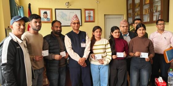 आमाको नामबाट अंगिकृत नागरिकता पाएपछि भने, “बल्ल प्रजातन्त्र आयो”