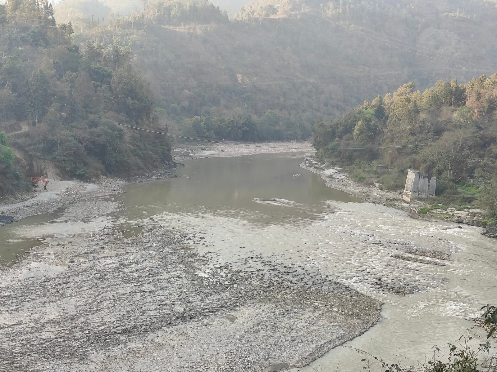 मलेखु आरुबासटार (त्रिशूली नदी) जाेड्ने पुल सात वर्षमापनि बनेन