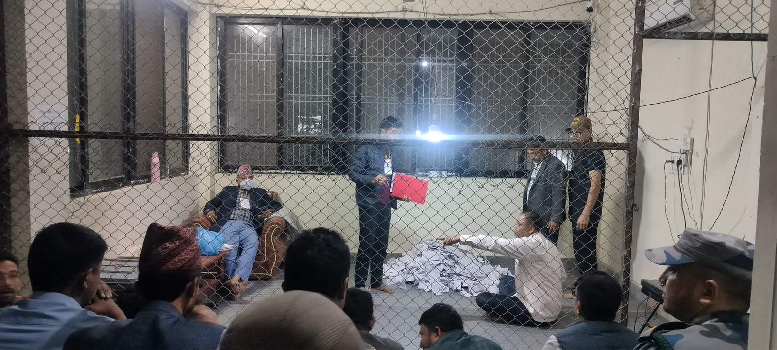 धादिङ १ मा मतगणना सुरु : ८५ हजार भन्दाबढी मत खसेकाे विवरण