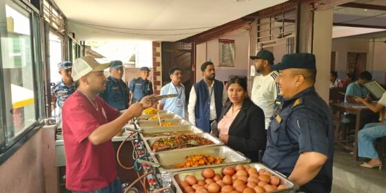 खाद्य स्वच्छतामा लापरबाही गर्ने राजमार्गका तिन होटललाई जनही २५ हजार जरिवाना