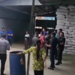 बिलबिनाको  १७० बाेरा भारतीय रासायनिक मल बिक्रीमा रोक,  धादिङमा ९० बोरा थप मल भण्डारण गरिएको अवस्थामा फेला