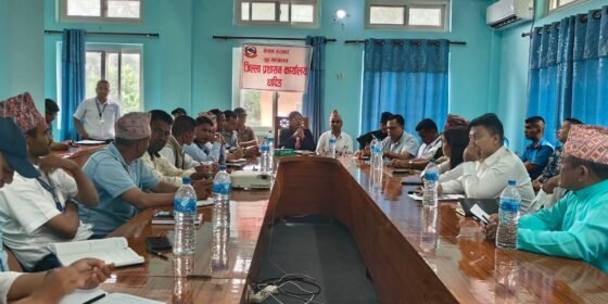 धादिङका राजमार्ग क्षेत्रमा मनसुनको उच्च जोखिम : २१ स्थान जोखिम क्षेत्र, १८ स्थान होल्डिङ सेन्टर तोकियाे