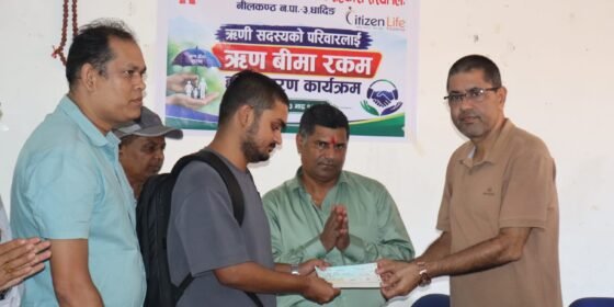 भोटेकोसी बाढीमा ज्यान गुमाएका ऋणीको परिवारलाई ४ लाखभन्दा बढी