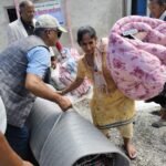 गल्छीका बाढी प्रभावित ६० परिवारलाई राहत, ५२ बालबालिकालाई न्यानो कपडा वितरण