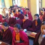 धुसेनीकाे बाैद्ध गुम्बामा ६६ जनाकाे माैन ब्रत